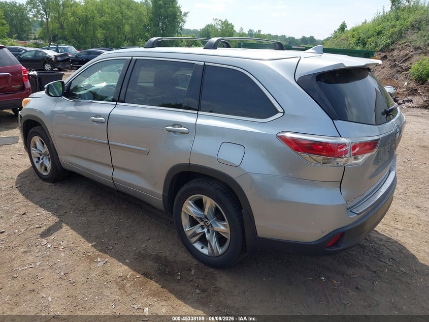 2016 Toyota Highlander VIN 5TDDKRFHXGS298688 IAAI salvage auction — FRONT END, Salvage (Minnesota), sold $6,500 on 2026-07-29 (photo 3)