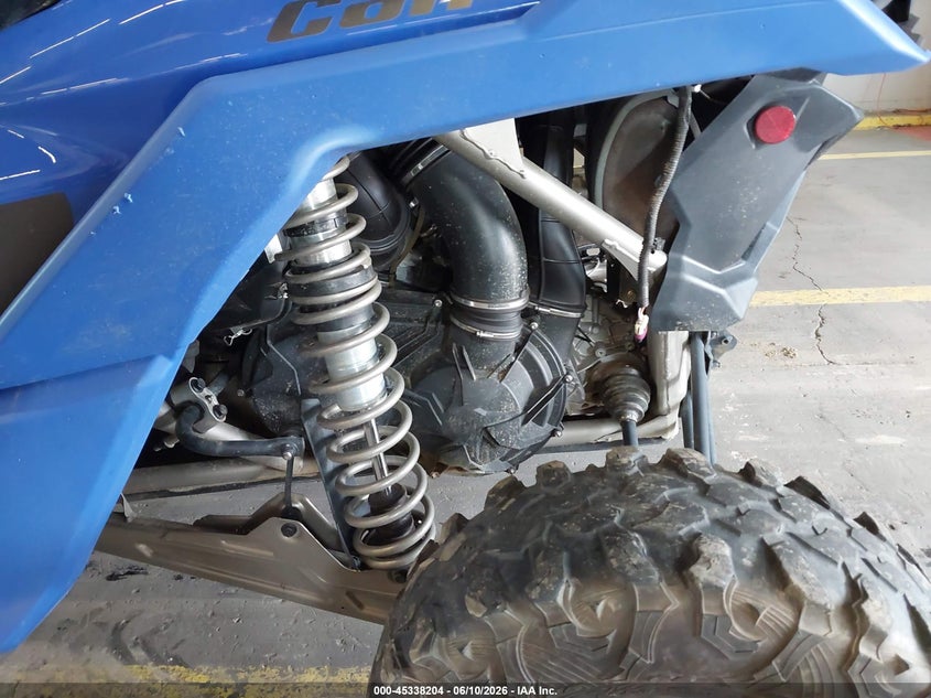 2024 Can-am/ brp Maverick VIN 3JBVXAV20RE000251 IAAI salvage auction — FRONT END, Salvage Title, sold $10,950 on 2026-09-29 (photo 9)