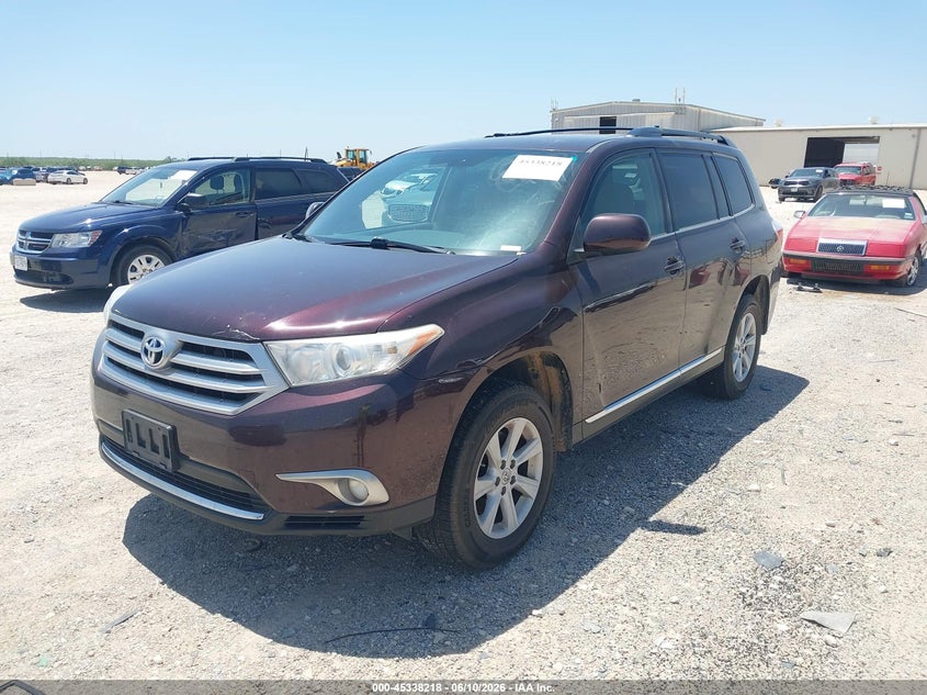 2013 Toyota Highlander VIN 5TDBK3EH2DS216406 IAAI salvage auction — NORMAL WEAR, Salvage Title, sold $25 on 2026-07-30 (photo 2)