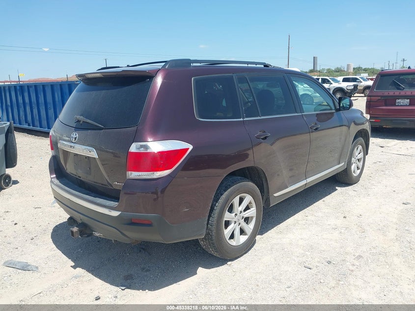 2013 Toyota Highlander VIN 5TDBK3EH2DS216406 IAAI salvage auction — NORMAL WEAR, Salvage Title, sold $25 on 2026-07-30 (photo 4)