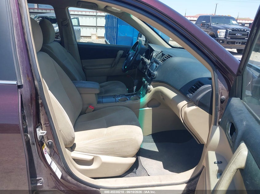 2013 Toyota Highlander VIN 5TDBK3EH2DS216406 IAAI salvage auction — NORMAL WEAR, Salvage Title, sold $25 on 2026-07-30 (photo 5)
