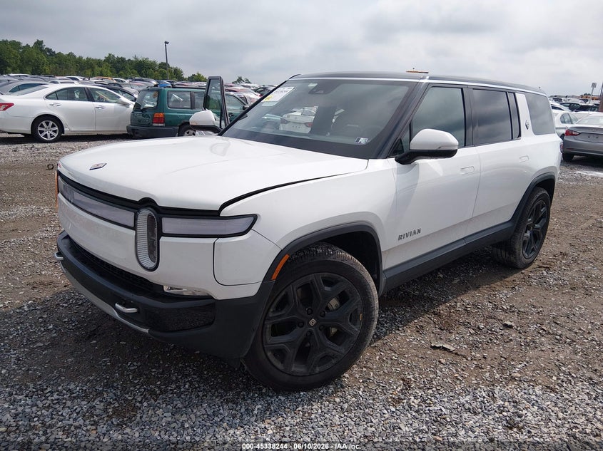 2024 Rivian R1s VIN 7PDSGBBA6RN030862 IAAI salvage auction — RIGHT SIDE, Salvage (Pennsylvania), sold $19,600 on 2026-07-08 (photo 2)