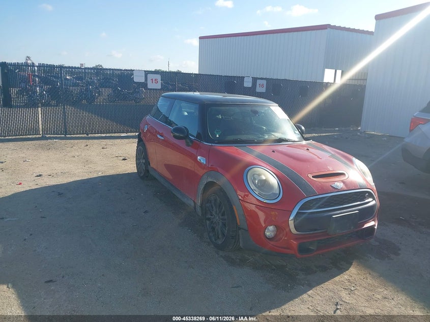 2016 Mini Hard top VIN WMWXP7C57G3B33745 IAAI salvage auction — RIGHT REAR, Original (Texas), sold $2,250 on 2026-08-11 (photo 1)