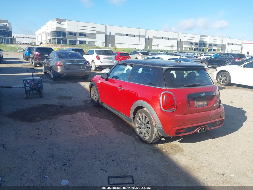 2016 Mini Hard top VIN WMWXP7C57G3B33745 IAAI salvage auction — RIGHT REAR, Original (Texas), sold $2,250 on 2026-08-11 (photo 3)