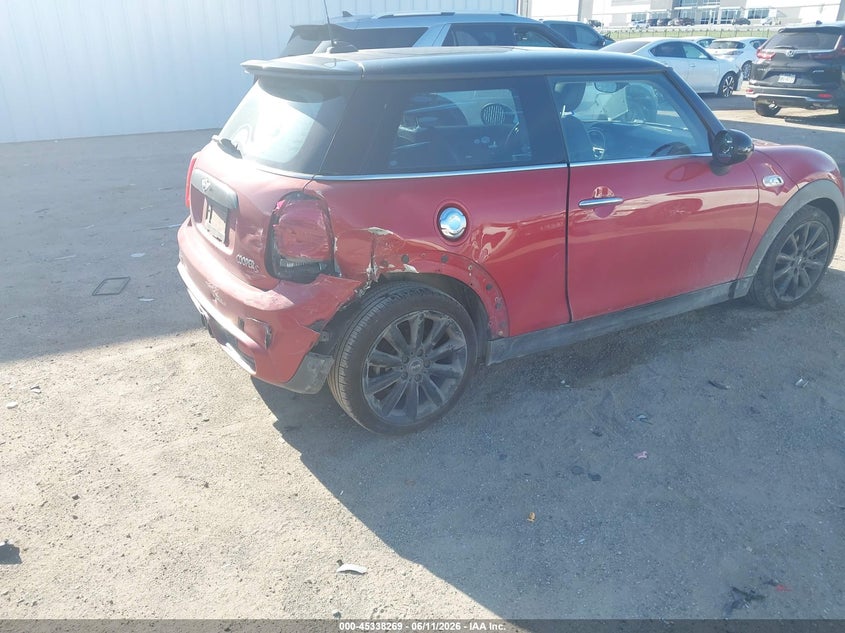 2016 Mini Hard top VIN WMWXP7C57G3B33745 IAAI salvage auction — RIGHT REAR, Original (Texas), sold $2,250 on 2026-08-11 (photo 6)