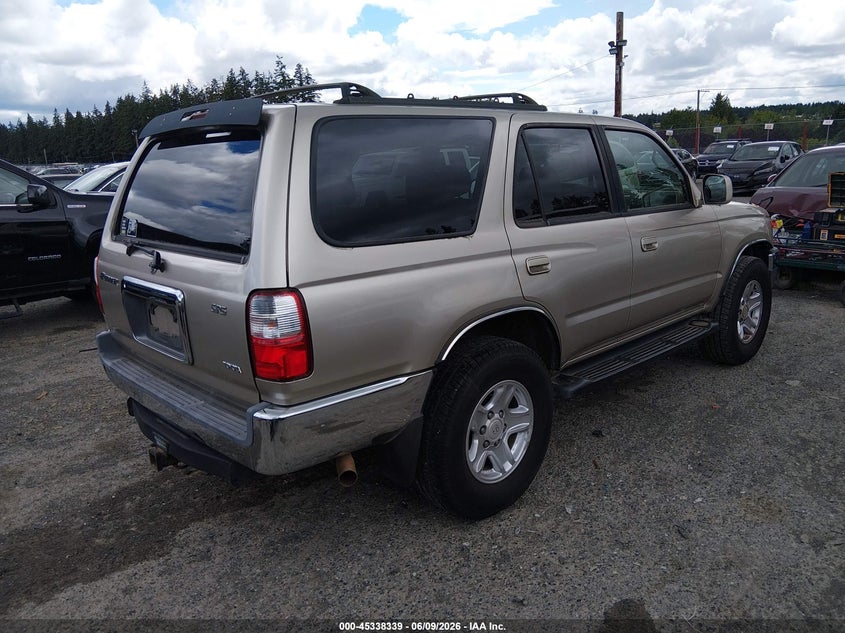 2002 Toyota 4runner VIN JT3GN86R220242557 IAAI salvage auction — NORMAL WEAR, Clear (Washington), sold $1,450 on 2026-07-08 (photo 4)