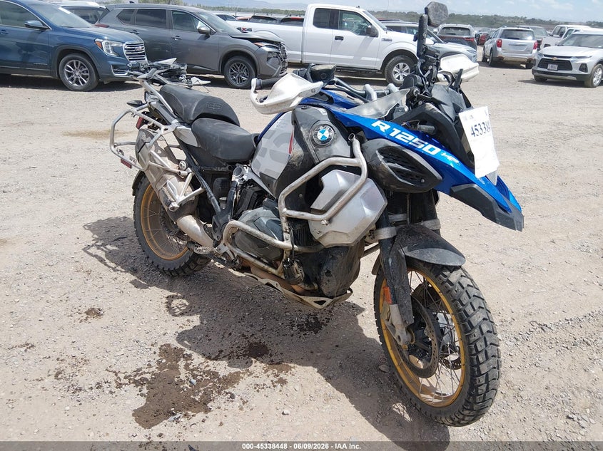 2020 BMW R 1250 VIN WB10J5305LZF90315 IAAI salvage auction — FRONT END, Salvage (Colorado), sold $4,700 on 2026-07-28 (photo 1)