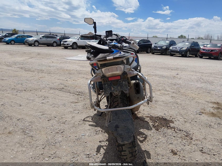 2020 BMW R 1250 VIN WB10J5305LZF90315 IAAI salvage auction — FRONT END, Salvage (Colorado), sold $4,700 on 2026-07-28 (photo 6)