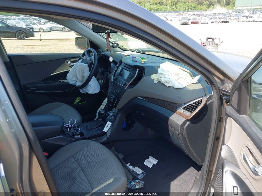 2017 Hyundai Santa fe VIN 5NMZTDLB1HH029747 IAAI salvage auction — FRONT END, Salvage (New Jersey), sold $875 on 2026-07-26 (photo 5)