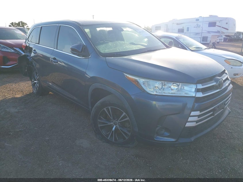 2019 Toyota Highlander VIN 5TDZARFH8KS060260 IAAI salvage auction — RIGHT SIDE, Clear (Texas), sold $6,150 on 2026-07-14 (photo 1)