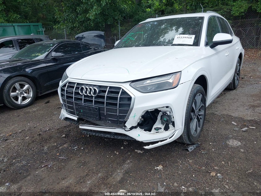 2021 Audi Q5 VIN WA1AAAFY9M2042093 IAAI salvage auction — FRONT & REAR, Salvage (Idaho), sold $8,000 on 2026-07-29 (photo 6)