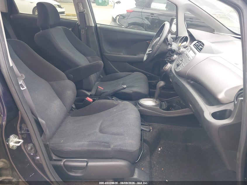 2009 Honda Fit VIN JHMGE884X9S065721 IAAI salvage auction — FRONT END, Rebuildable (Florida), sold $1,600 on 2026-07-09 (photo 5)