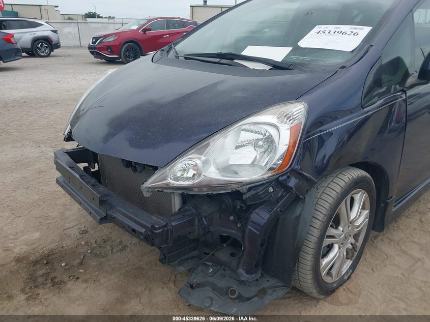 2009 Honda Fit VIN JHMGE884X9S065721 IAAI salvage auction — FRONT END, Rebuildable (Florida), sold $1,600 on 2026-07-09 (photo 6)