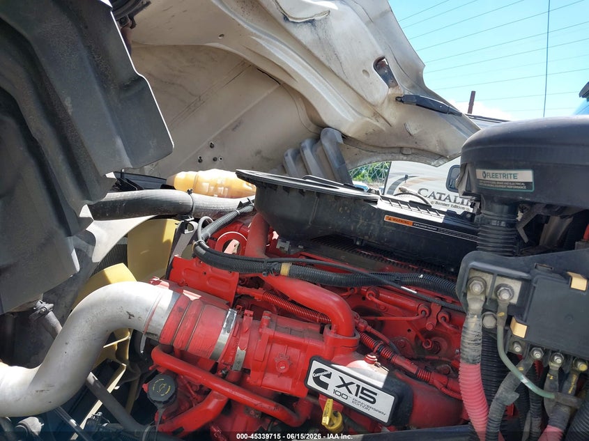 2020 International VIN 3HSDZAPR8LN822355 IAAI salvage auction — FRONT END, Salvage Title, sold $9,450 on 2026-08-26 (photo 9)