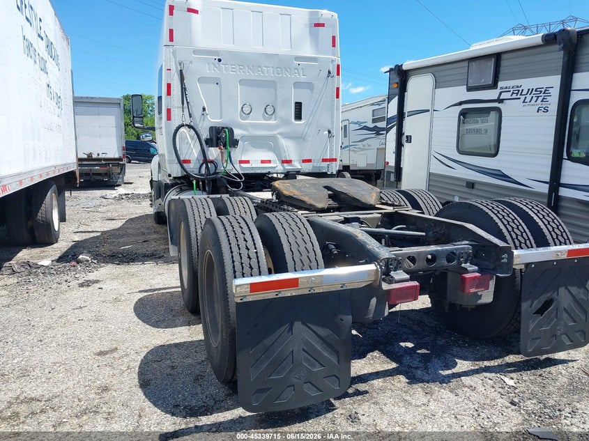 2020 International VIN 3HSDZAPR8LN822355 IAAI salvage auction — FRONT END, Salvage Title, sold $9,450 on 2026-08-26 (photo 3)