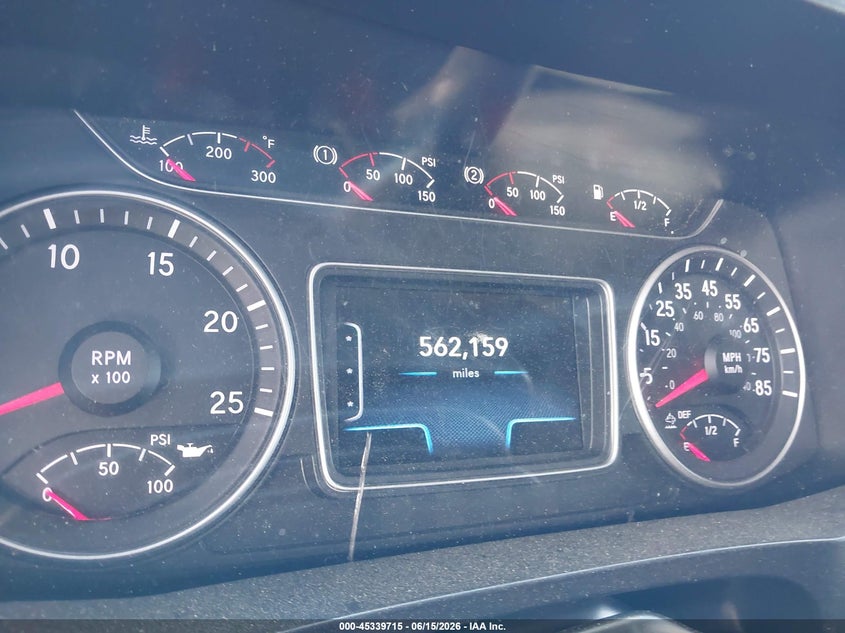 2020 International VIN 3HSDZAPR8LN822355 IAAI salvage auction — FRONT END, Salvage Title, sold $9,450 on 2026-08-26 (photo 5)