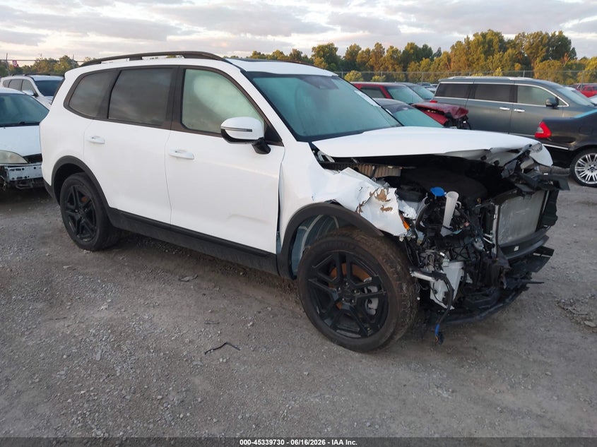 2025 Kia Telluride VIN 5XYP5DGC6SG715420 IAAI salvage auction — FRONT END, Salvage (Kentucky), sold $14,300 on 2026-07-20 (photo 1)