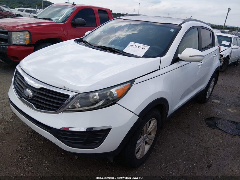 2013 Kia Sportage VIN KNDPB3A23D7426739 IAAI salvage auction — FRONT END, Clear (Oklahoma), sold $2,800 on 2026-08-01 (photo 2)