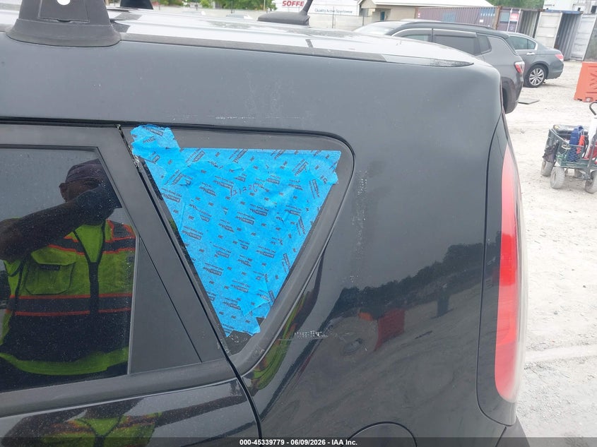 2016 Kia Soul VIN KNDJN2A29G7317407 IAAI salvage auction — RIGHT REAR, Salvage Title, sold $25 on 2026-07-28 (photo 6)