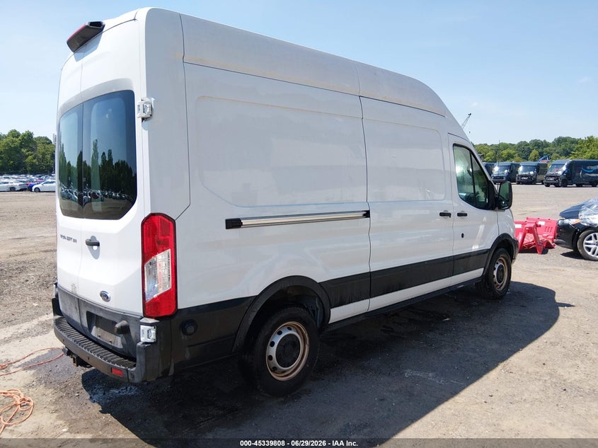 2019 Ford Transit-350 VIN 1FTBW2XMXKKA94939 IAAI salvage auction — NORMAL WEAR, Sf97 (New Jersey), sold $14,600 on 2026-07-21 (photo 4)