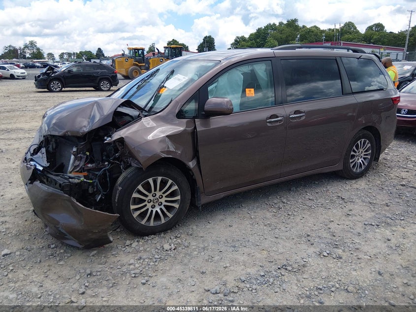 2020 Toyota Sienna VIN 5TDYZ3DC2LS080188 IAAI salvage auction — FRONT END, Salvage (West Virginia), sold $25 on 2026-07-29 (photo 2)