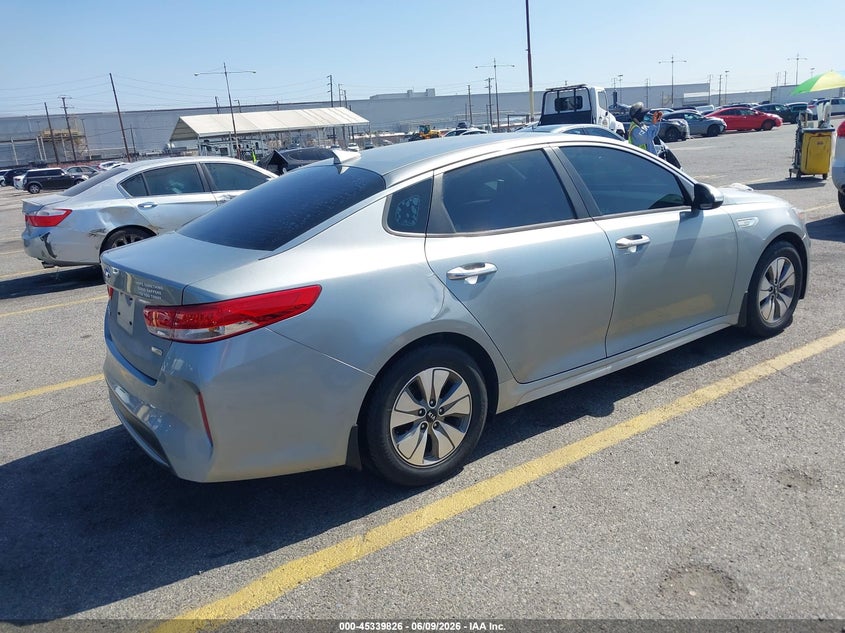 2017 Kia Optima VIN KNAGT4LC4H5008813 IAAI salvage auction — RIGHT SIDE, Salvage Title, sold $1,425 on 2026-07-14 (photo 4)
