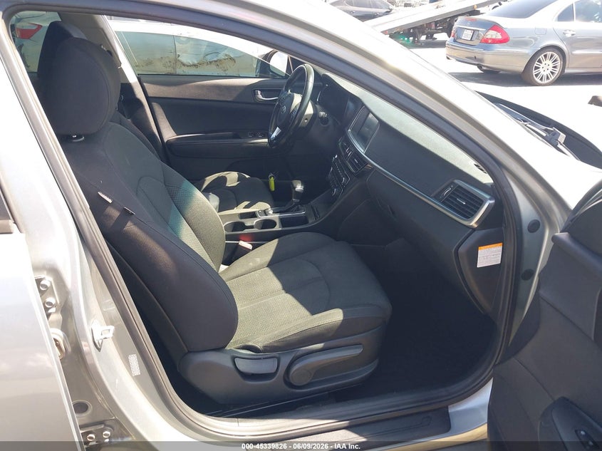 2017 Kia Optima VIN KNAGT4LC4H5008813 IAAI salvage auction — RIGHT SIDE, Salvage Title, sold $1,425 on 2026-07-14 (photo 5)