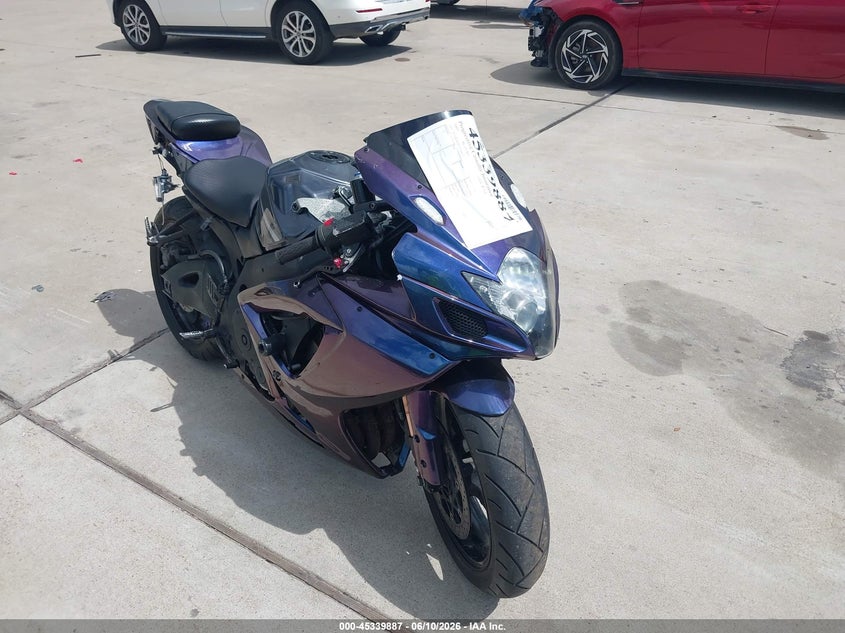 2007 Suzuki Gsx-r750 VIN JS1GR7KA772106327 IAAI salvage auction — REAR END, Salvage (Texas), sold $1,825 on 2026-07-08 (photo 1)