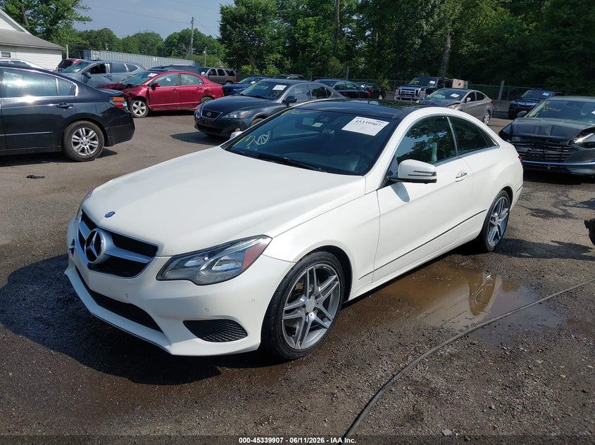 2015 Mercedes-benz E-klasse VIN WDDKJ6FB8FF294860 IAAI salvage auction — RIGHT FRONT, Salvage - Greater Than 75% (Maryland), sold $1,900 on 2026-07-15 (photo 2)