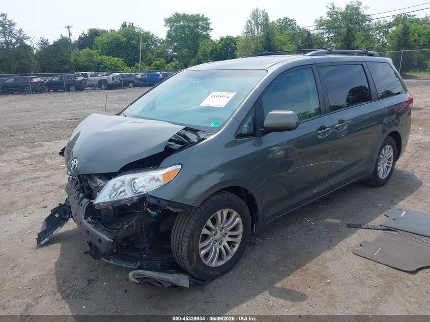 2014 Toyota Sienna VIN 5TDYK3DC2ES459649 IAAI salvage auction — FRONT END, Salvage (Virginia), sold $1,650 on 2026-07-14 (photo 2)