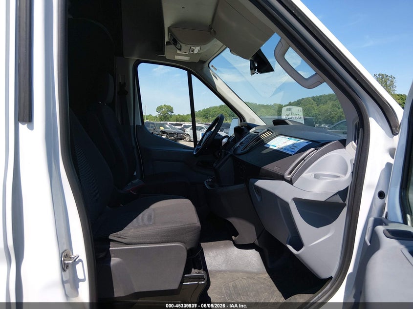 2019 Ford Transit-350 VIN 1FTBW2XM6KKA94937 IAAI salvage auction — NORMAL WEAR, Sf97 (New Jersey), sold $14,600 on 2026-07-21 (photo 5)