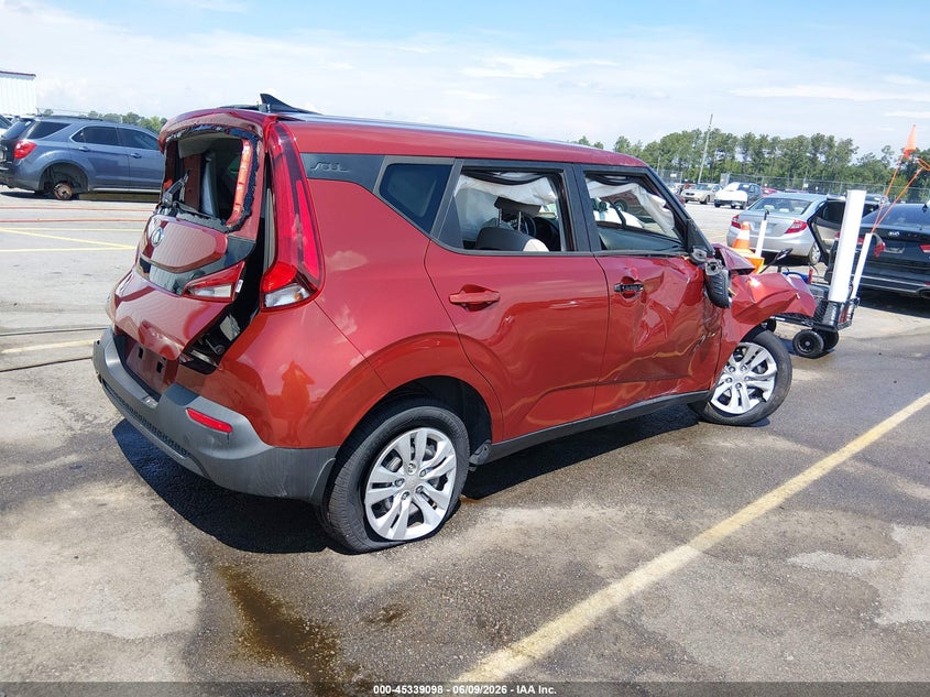 2020 Kia Soul VIN KNDJ23AU6L7090137 IAAI salvage auction — ROLLOVER, Salvage (South Carolina), sold $25 on 2026-07-29 (photo 4)