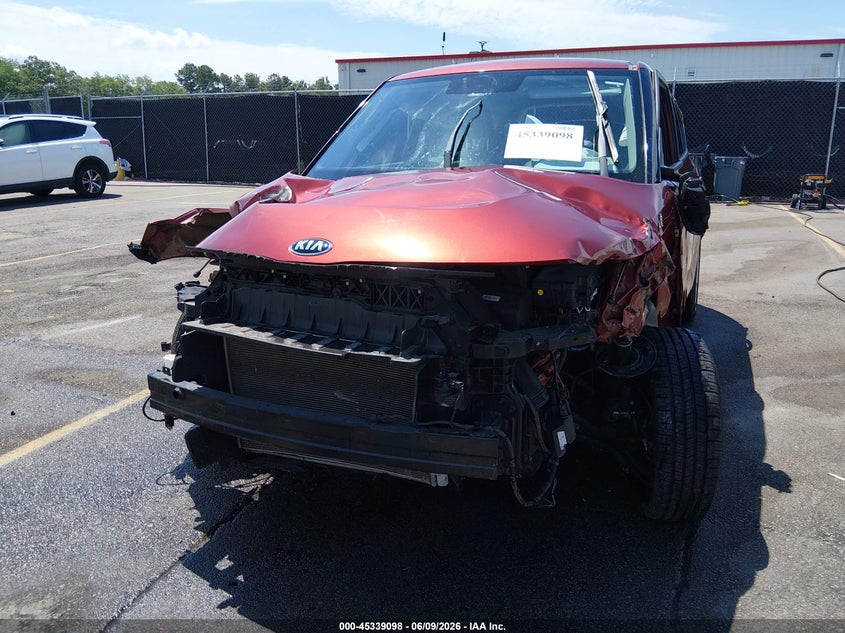 2020 Kia Soul VIN KNDJ23AU6L7090137 IAAI salvage auction — ROLLOVER, Salvage (South Carolina), sold $25 on 2026-07-29 (photo 6)