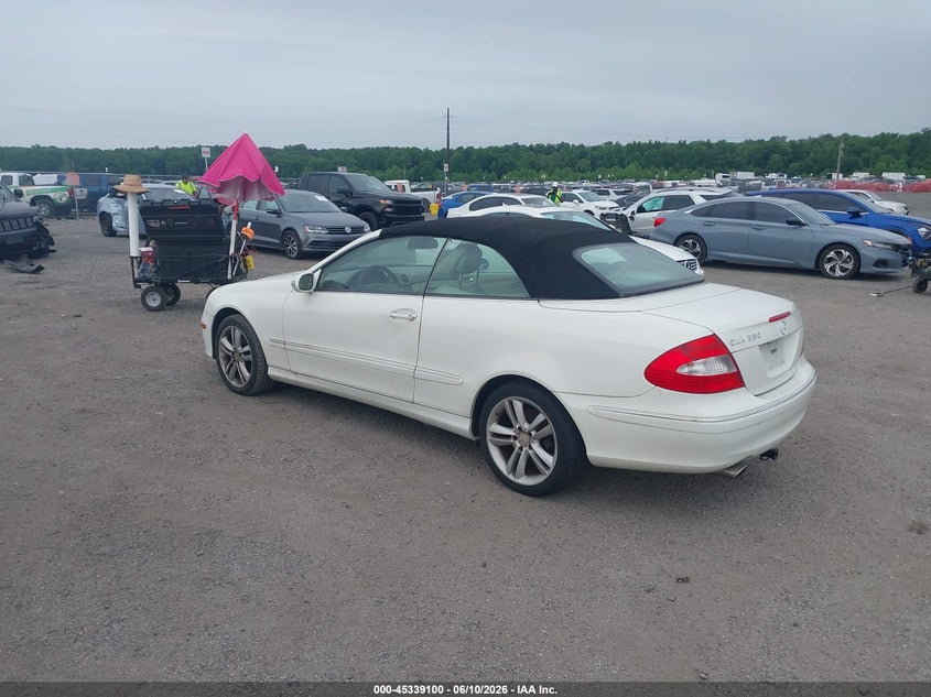 2008 Mercedes-benz Clk-class VIN WDBTK56FX8F256234 IAAI salvage auction — REPOSSESSION, Clear (Maryland), sold $225 on 2026-07-30 (photo 3)