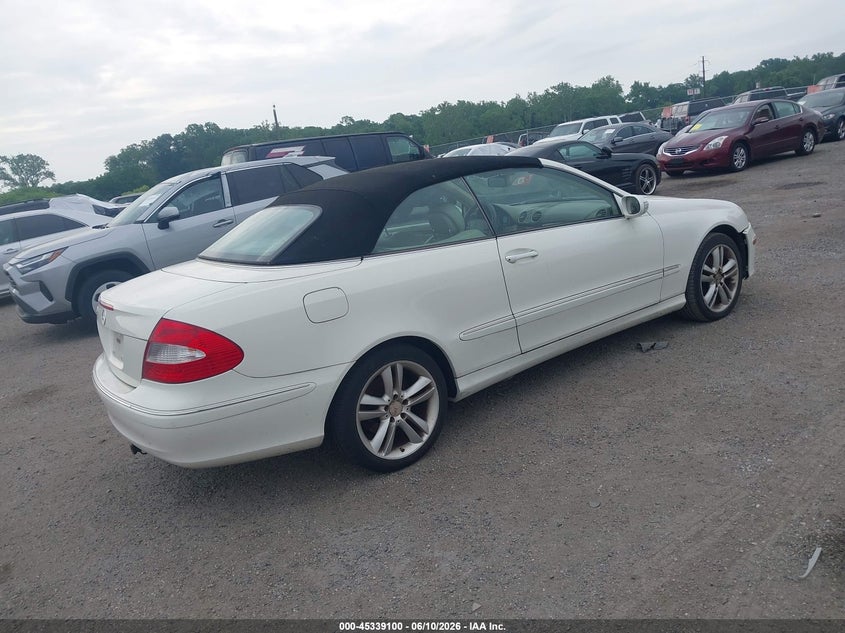 2008 Mercedes-benz Clk-class VIN WDBTK56FX8F256234 IAAI salvage auction — REPOSSESSION, Clear (Maryland), sold $225 on 2026-07-30 (photo 4)