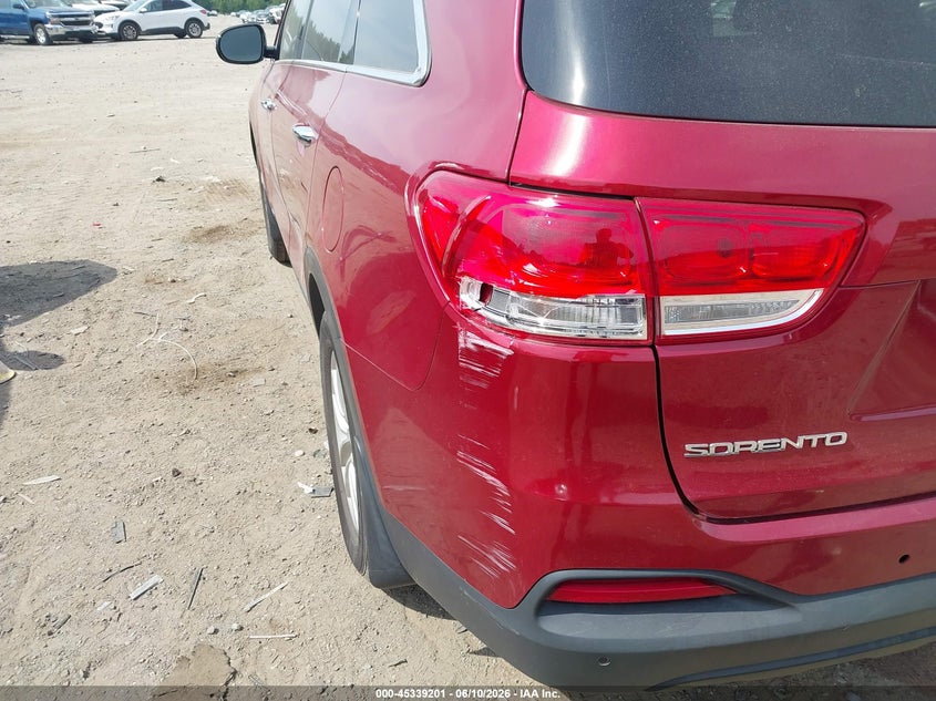 2016 Kia Sorento VIN 5XYPGDA39GG048921 IAAI salvage auction — LEFT REAR, Clear (Massachusetts), sold $950 on 2026-07-10 (photo 6)