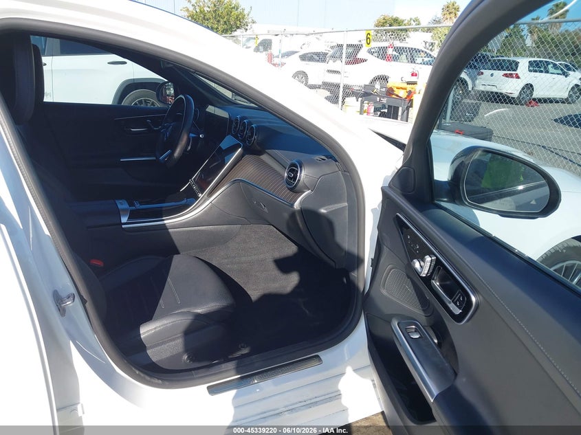 2023 Mercedes-benz C-klasse VIN W1KAF4GB7PR130838 IAAI salvage auction — REAR END, Salvage Title, sold $21,100 on 2026-07-17 (photo 5)