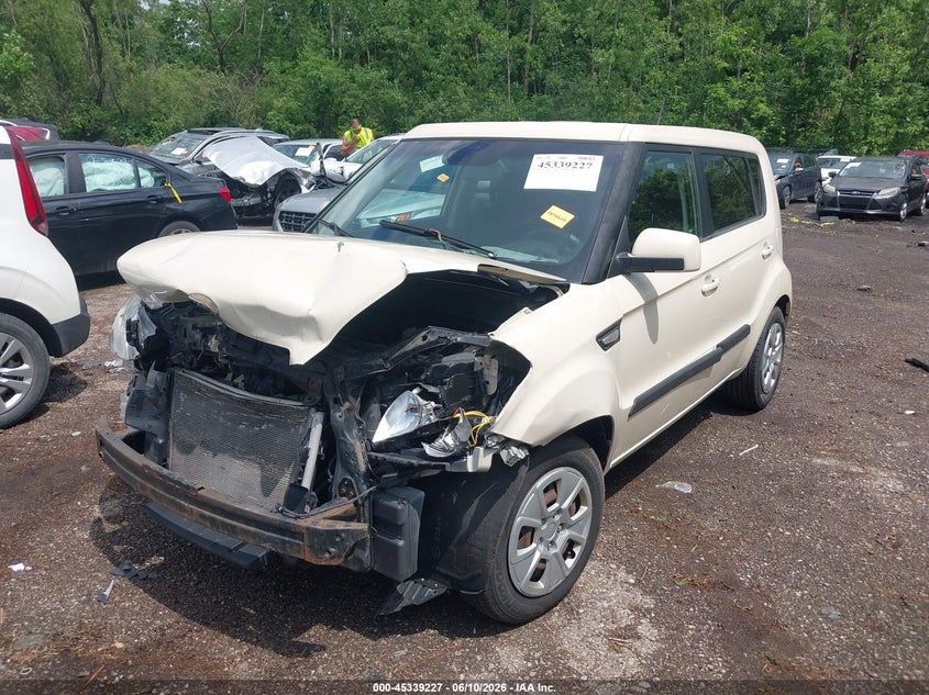 2012 Kia Soul VIN KNDJT2A52C7390550 IAAI salvage auction — FRONT END, Salvage (Ohio), sold $425 on 2026-07-07 (photo 2)