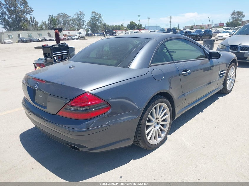 2008 Mercedes-benz Sl-class VIN WDBSK71F78F141010 IAAI salvage auction — REAR END, Salvage (California), sold $6,000 on 2026-07-13 (photo 4)