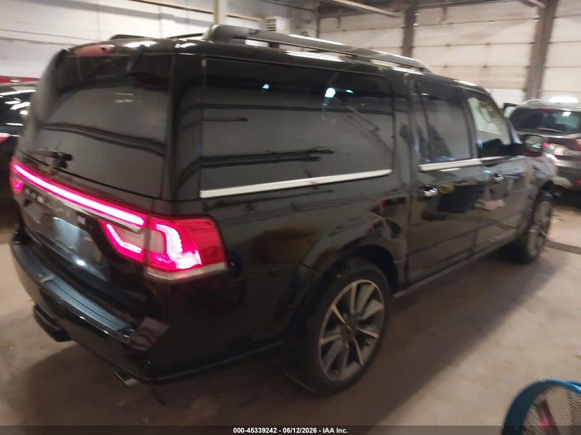 2016 Lincoln Navigator VIN 5LMJJ3LT1GEL06266 IAAI salvage auction — FRONT END, Salvage (Minnesota), sold $4,700 on 2026-07-29 (photo 4)