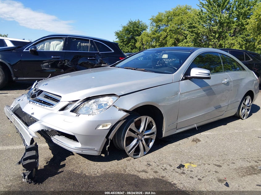 2011 Mercedes-benz E-class VIN WDDKJ5GB7BF087833 IAAI salvage auction — NORMAL WEAR, Clear (New Jersey), sold $600 on 2026-07-20 (photo 6)