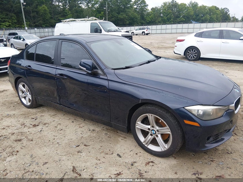 2015 BMW 3er VIN WBA3B1G58FNT05835 IAAI salvage auction — NORMAL WEAR, Salvage Title, sold $600 on 2026-07-09 (photo 6)
