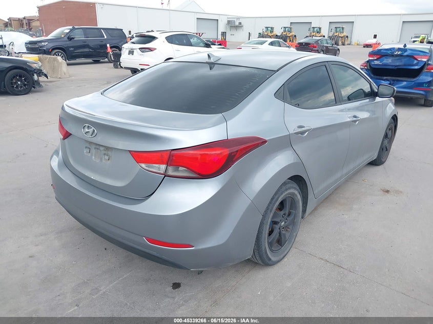 2015 Hyundai Elantra VIN 5NPDH4AE0FH577103 IAAI salvage auction — HAIL, Original (Texas), sold $775 on 2026-07-18 (photo 4)