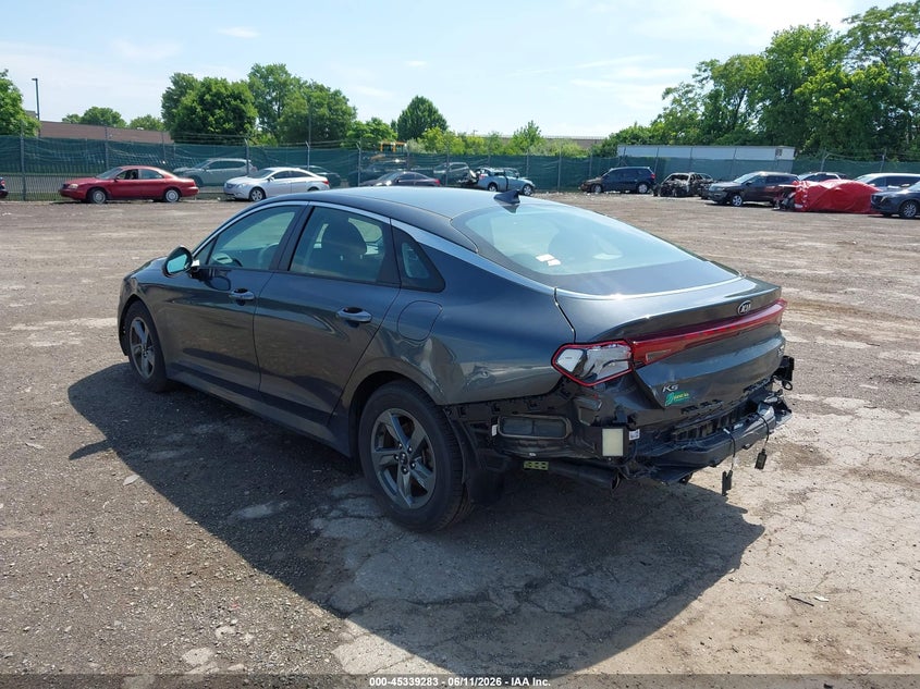 2021 Kia K5 VIN 5XXG14J25MG032689 IAAI salvage auction — REAR END, Salvage (Pennsylvania), sold $3,750 on 2026-07-31 (photo 3)