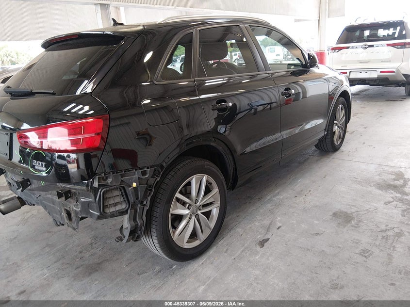 2017 Audi Q3 VIN WA1ECCFS2HR017634 IAAI salvage auction — REAR END, Salvage (Texas), sold $2,200 on 2026-07-23 (photo 4)