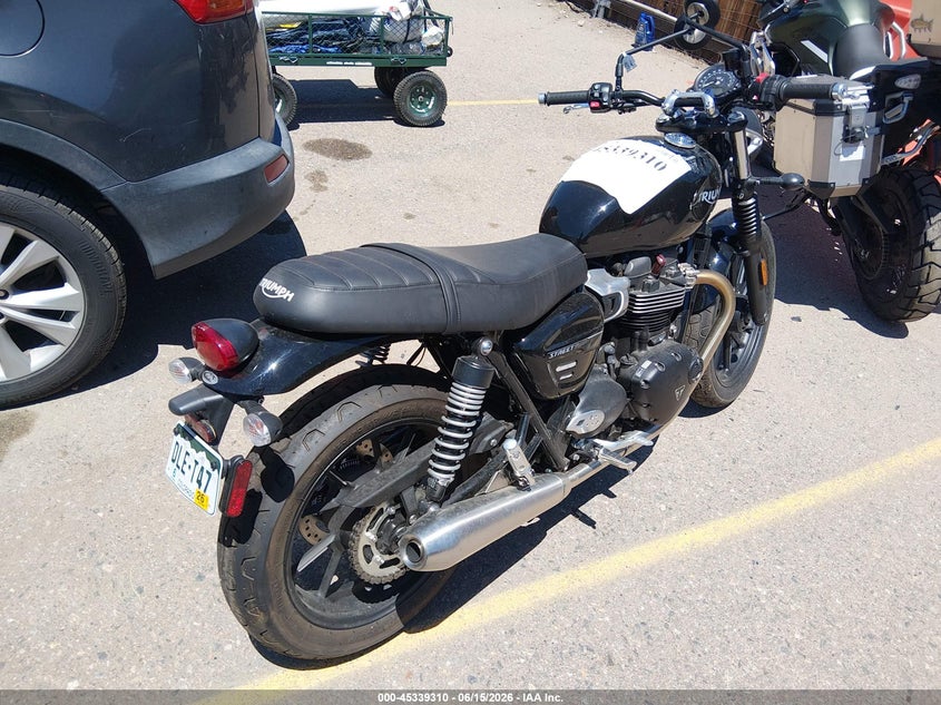 2022 Triumph motorcycle Street VIN SMTD31G7XNTAW7457 IAAI salvage auction — Unknown, Salvage (Colorado), sold $1,200 on 2026-07-09 (photo 4)
