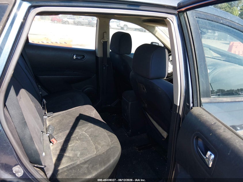 2015 Nissan Rogue VIN JN8AS5MT3FW159461 IAAI salvage auction — FRONT END, Clear (Virginia), sold $700 on 2026-07-17 (photo 8)