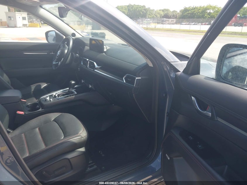 2025 Mazda Cx-5 VIN JM3KFBCM5S0678111 IAAI salvage auction — WATER/FLOOD, Rebuildable (Florida), sold $13,100 on 2026-07-16 (photo 5)