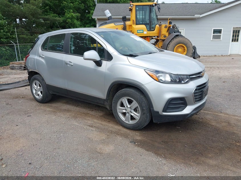 2018 Chevrolet Trax VIN KL7CJNSB0JB610067 IAAI salvage auction — REAR END, Salvage (Ohio), sold $2,450 on 2026-07-09 (photo 1)