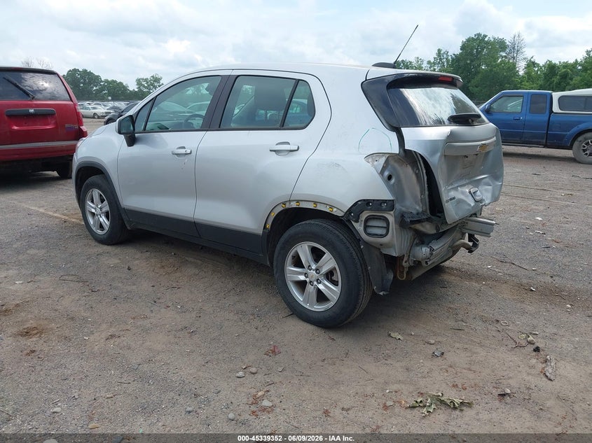 2018 Chevrolet Trax VIN KL7CJNSB0JB610067 IAAI salvage auction — REAR END, Salvage (Ohio), sold $2,450 on 2026-07-09 (photo 3)